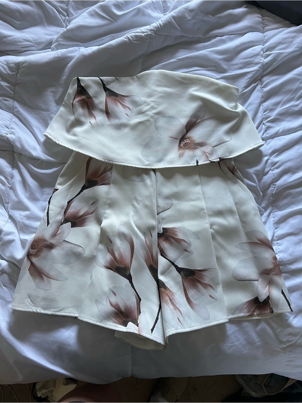 L'ATISTE Cream Strapless Romper